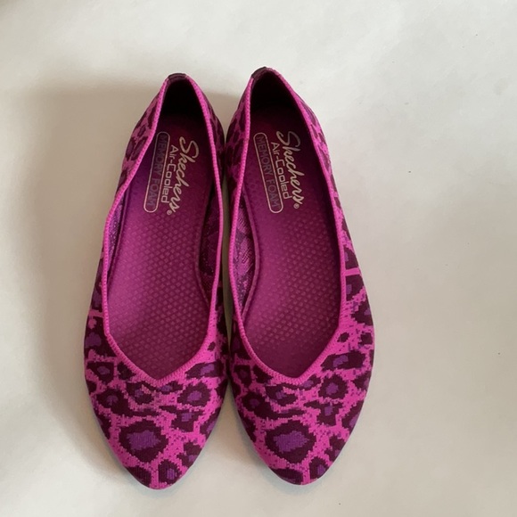 Skechers Shoes - Skechers Women's Pink Leopard Flats